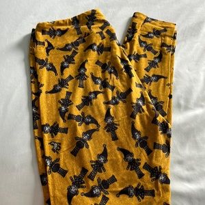 Lularoe TC leggings. New without tags and never worn.